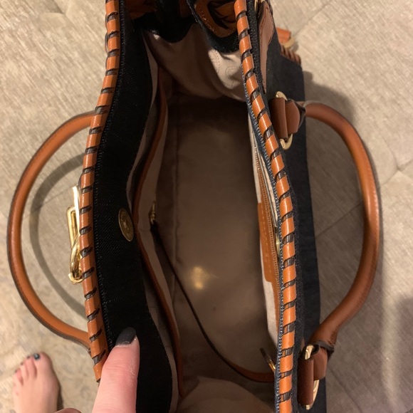 MK purse - Picture 2 of 2